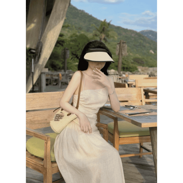 Váy Thiết Kế Hở Eo 2 Dây – SUNVIBE