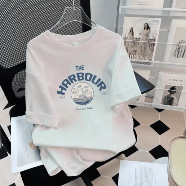 Áo Thun Ngắn Tay Cổ Tròn In Hình Vintage