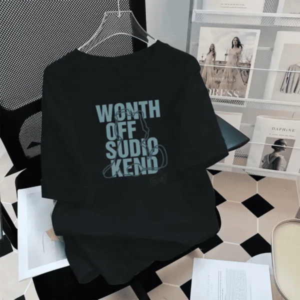 Áo Thun Ngắn Tay Cổ Tròn In Chữ Streetwear